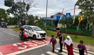 80e2c064-d7f4-4935-b345-d3af53618323