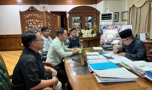 efacbf10-8ef1-4c5b-95a3-e1e5bc3ab401