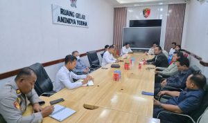 IMG-20260810-WA0014 Anggota DPRD Kutai Timur melakukan koordinasi dengan Polres terkait permasalahan sengketa lahan yang kerap terjadi. (Ist)