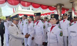 IMG_20260817_100142_316 Paskibraka Kutim usai melakukan tugas pengibaran pada upacara HUT Ke-81 Kemerdekaan RI di Halaman Kantor Bupati, Senin (17/8/2026). (Dok. GK8)
